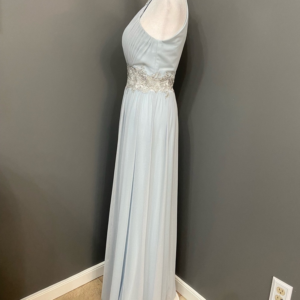 BETSY & ADAM Pale Blue Embroidered Sequin Halter Gown Sz4 Formal Prom Holiday - Picture 3 of 17